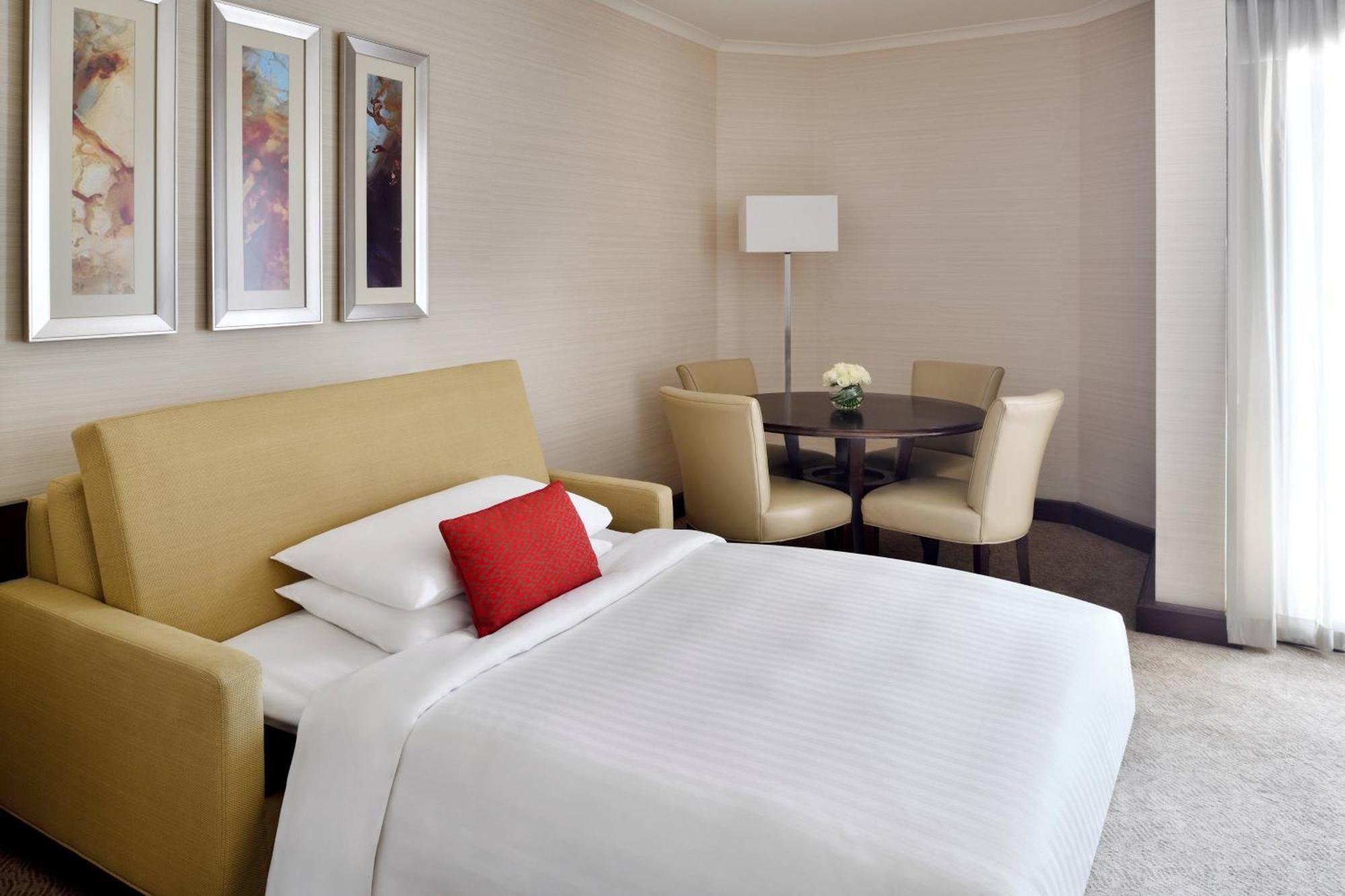 Riyadh Marriott Hotel Exterior foto